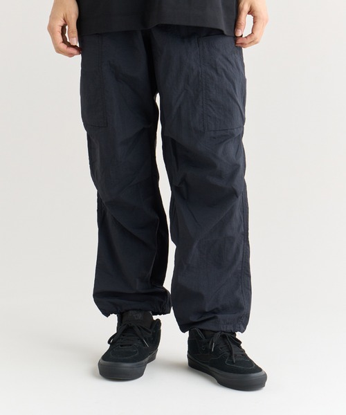 NANGA（ナンガ）の「NYLON TUSSER CARGO PANTS/ナイロンタッサー