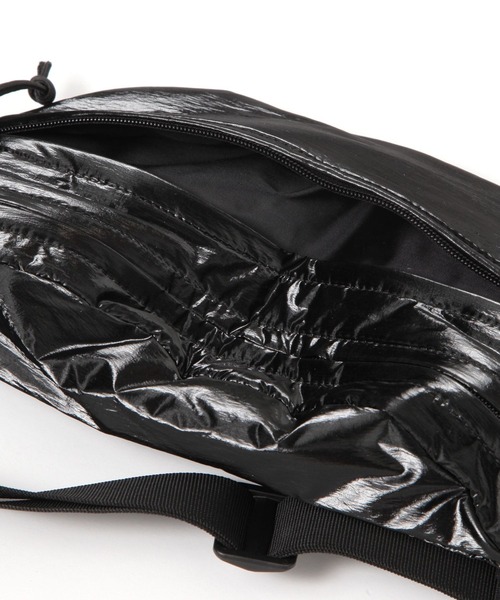 セール】シャイニーライトボディバッグ / 288664（ボディバッグ