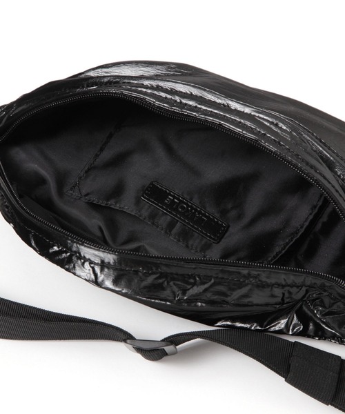 KKページ セール】シャイニーライトボディバッグ / 288664（ボディバッグ