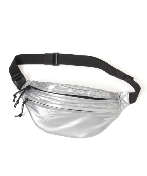 LAKOLE（ラコレ）の「シャイニーライトボディバッグ / 288664（ボディバッグ/ウエストポーチ・レディース・ブラック/シルバー・FREE）」の14枚目の写真