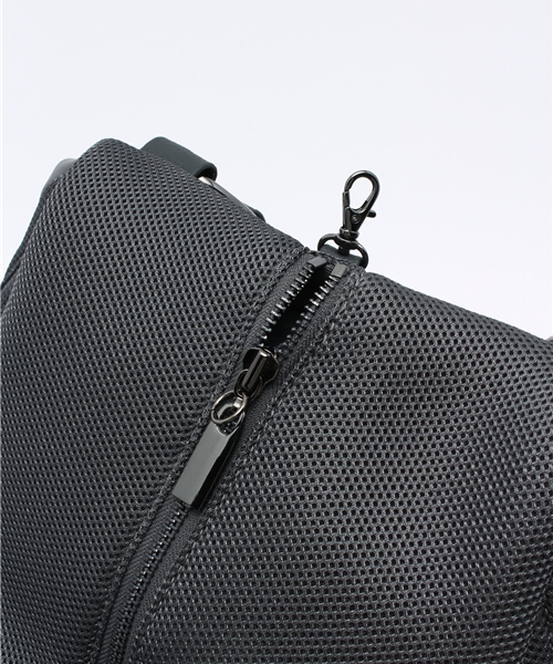 ear PAPILLONNER（イアパピヨネ）の「ニットスタンプ リュック