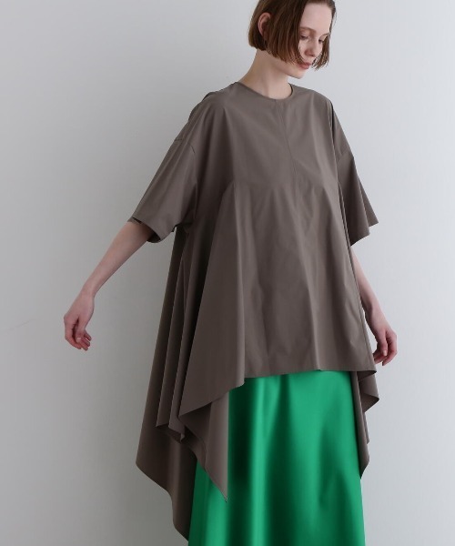 LE PHIL（ルフィル）の「◆SOLOTEXフレアブラウス（シャツ/ブラウス・レディース・ブラック/ホワイト/ブラウン・F）」の3枚目の写真