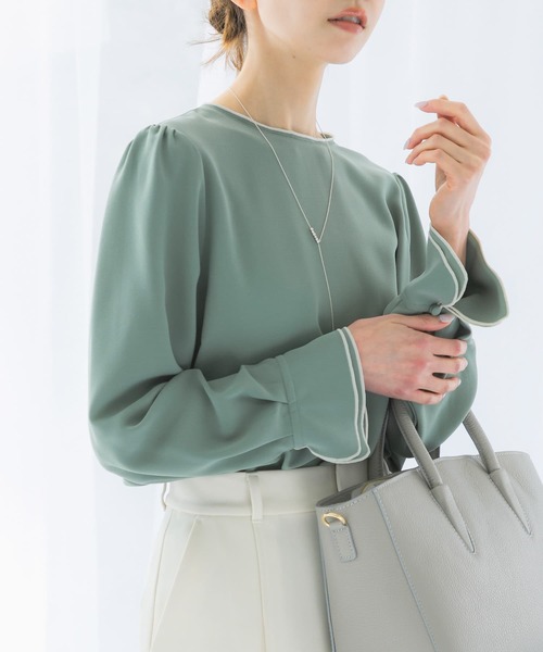URBAN RESEARCH ROSSO WOMEN(アーバンリサーチ ロッソ)の「パイピングデザインブラウス(シャツ/ブラウス・レディース・ミント/ネイビー/アイボリー・FREE)」の2枚目の写真