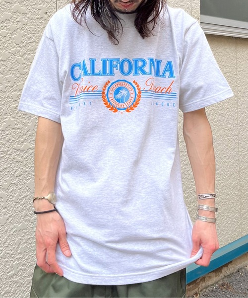 RGY(アールジーワイ)の「【RGY】CALIFORNIA Venice BeachデザインプリントTシャツ(Tシャツ/カットソー・レディース・ネイビー/オートミール/ホワイト・LARGE/MEDIUM)」の6枚目の写真