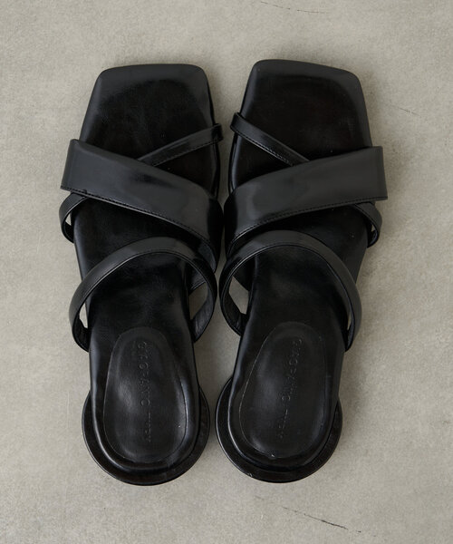 CIAOPANIC TYPY(チャオパニックティピー)の「フラットデザインサンダル(サンダル・レディース・キャメル/シルバー/ブラック・X-LARGE/LARGE/MEDIUM/SMALL)」の12枚目の写真