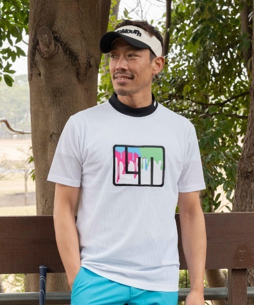 Loudmouth(ラウドマウス)の「【LOUDMOUTH/ラウドマウス】モックネックストレッチ半袖シャツ ゴルフ おしゃれなギフトに最適!(シャツ/ブラウス・メンズ・ホワイト/ブラック/梅/ライトイエロー・LL/LARGE/XX-LARGE/MEDIUM)」の2枚目の写真