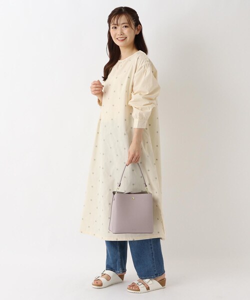 one'sterrace（ワンズテラス）の「Legato Largo ツートン 2WAY縦型ショルダー（ショルダーバッグ・レディース・パープル系1/ベージュ系その他7/ブラック系8・99）」の20枚目の写真