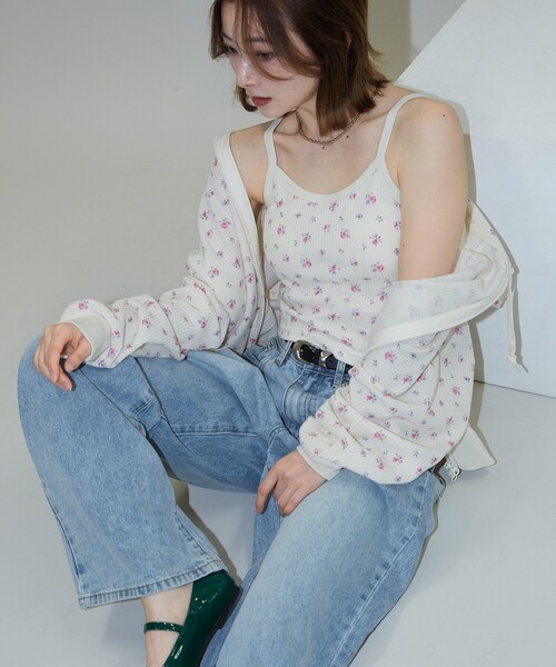 PUBLUX（パブリュクス）の「JEMORGAN/ジェーイーモーガン 花柄ワッフル カップ付 クロップドキャミソール　限定展開（キャミソール・レディース・ブルー/ピンク/パープル・ﾌﾘ-）」の14枚目の写真