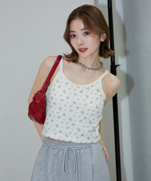 PUBLUX（パブリュクス）の「JEMORGAN/ジェーイーモーガン 花柄ワッフル カップ付 クロップドキャミソール　限定展開（キャミソール・レディース・ブルー/ピンク/パープル・ﾌﾘ-）」の17枚目の写真