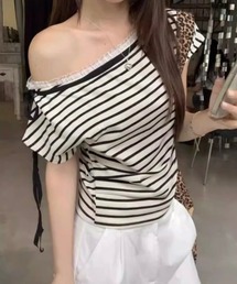LADY LIKE（レディライク）の「ショルダーリボン付きワンショルダーボーダーTシャツ（Tシャツ/カットソー・レディース）」