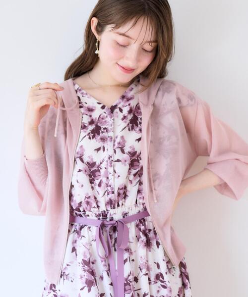 couture brooch(クチュールブローチ)の「【上品な透け感・大人カジュアル】シアージップアップフーディー(パーカー・レディース・ライトグレー/ブラック/ピンク/オフホワイト・42/38/40)」の4枚目の写真