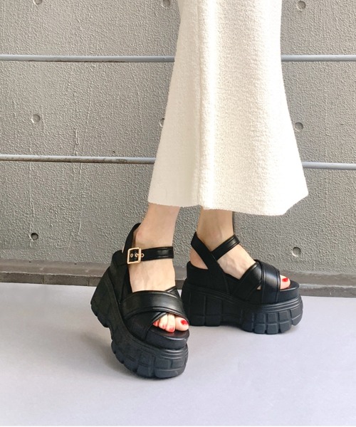 25SS新作】【R&E】ステッチクロスアッパー厚底サンダル