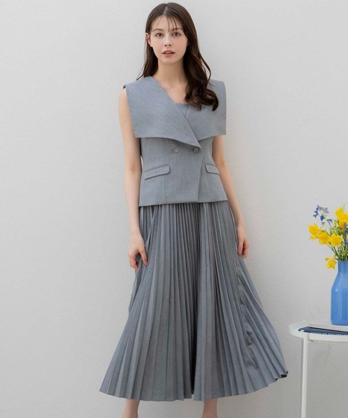 NOELA(ノエラ)の「ジレ×キャミワンピースセット(ワンピース・レディース・グレー/オフホワイト・S/M)」の2枚目の写真