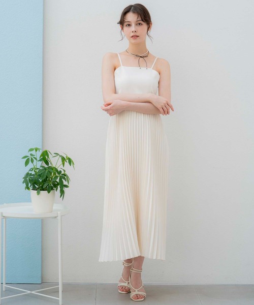 NOELA(ノエラ)の「ジレ×キャミワンピースセット(ワンピース・レディース・グレー/オフホワイト・S/M)」の12枚目の写真