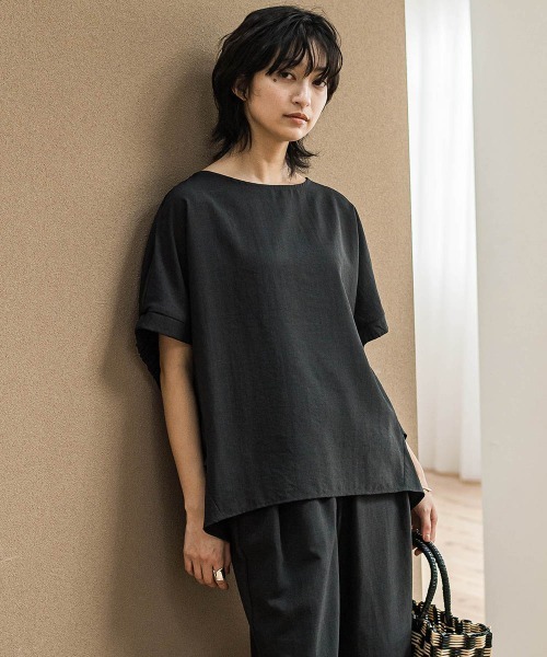 MAYSON GREY(メイソングレイ)の「タンブラーブッチャードルマンブラウス≪手洗い可能 / セットアップ対応≫(シャツ/ブラウス・レディース・ブルー/ブラック/グレー系その他/ライトグレー/チャコールグレー/ブラウン・M)」の2枚目の写真