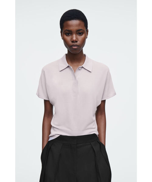 ニットポロシャツ（ポロシャツ）｜COS（コス）のファッション通販