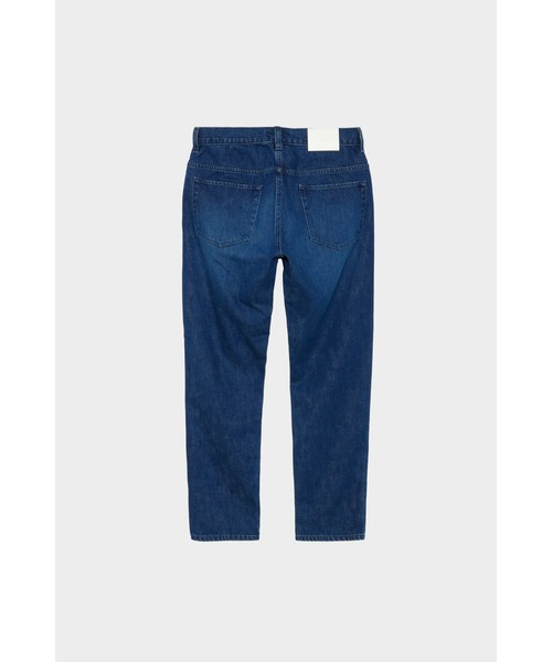 CINOH（チノ）の「HI-WAIST SLIM STRAIGHT（デニムパンツ・レディース・ダークブルー/ライトブルー・24/25/26）」の6枚目の写真