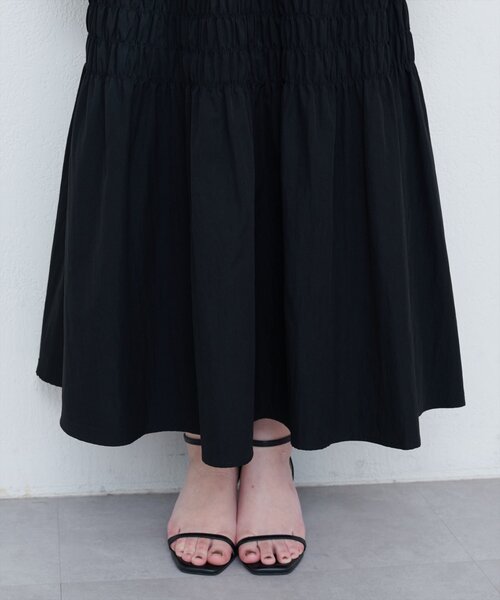 natural couture(ナチュラルクチュール)の「【WEB限定】シャーリングティアードスカート(スカート・レディース・ブラック/イエロー/オフホワイト・FREE)」の14枚目の写真