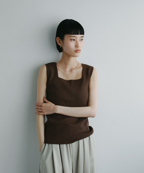 A part by(アパートバイ)の「ラメニットタンクトップ(タンクトップ・レディース・ライトベージュ/オレンジ/ライトブラウン/ホワイト系その他5・FREE)」の3枚目の写真