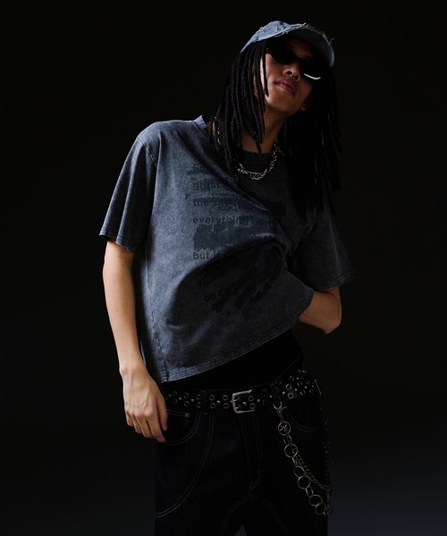 ANDER HUNK(アンダーハンク)の「Word Destroy Gpaphic T-shirt / ワードデストロイグラフィックTシャツ(Tシャツ/カットソー・メンズ・ブラウン/グレー/ブラック・MEDIUM/LARGE)」の10枚目の写真