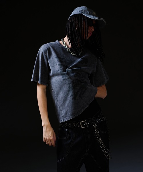 ANDER HUNK(アンダーハンク)の「Word Destroy Gpaphic T-shirt / ワードデストロイグラフィックTシャツ(Tシャツ/カットソー・メンズ・ブラウン/グレー/ブラック・MEDIUM/LARGE)」の11枚目の写真