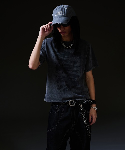 ANDER HUNK(アンダーハンク)の「Word Destroy Gpaphic T-shirt / ワードデストロイグラフィックTシャツ(Tシャツ/カットソー・メンズ・ブラウン/グレー/ブラック・MEDIUM/LARGE)」の12枚目の写真