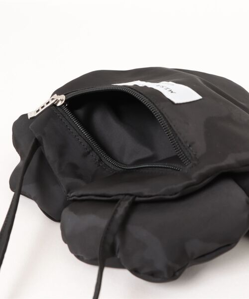 UN3D.(アンスリード)の「【MISATO ANDO】Pansy-chan BAG / パンジーちゃんバッグ(ショルダーバッグ・レディース・ブラック・FREE)」の9枚目の写真