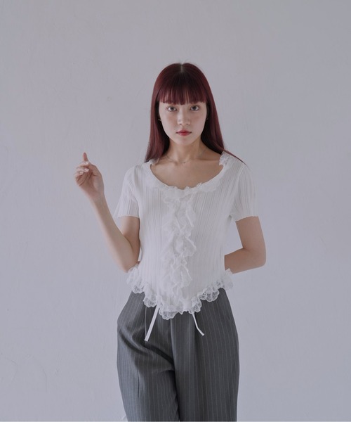 Uenui（ウニュイ）の「【 cunii 】 フリルレースリブカーデトップス（Tシャツ/カットソー・レディース・ホワイト/ブラック/ベージュ系/グリーン/ピンク・FREE）」の22枚目の写真