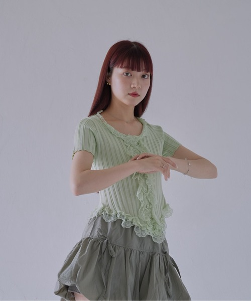 Uenui（ウニュイ）の「【 cunii 】 フリルレースリブカーデトップス（Tシャツ/カットソー・レディース・ホワイト/ブラック/ベージュ系/グリーン/ピンク・FREE）」の7枚目の写真