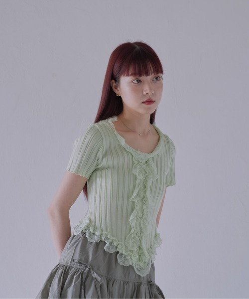 Uenui（ウニュイ）の「【 cunii 】 フリルレースリブカーデトップス（Tシャツ/カットソー・レディース・ホワイト/ブラック/ベージュ系/グリーン/ピンク・FREE）」の10枚目の写真