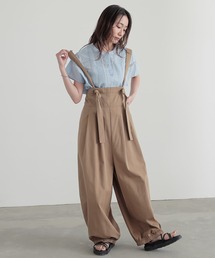 レディースのオールインワン・サロペット（ベージュ系）ファッション