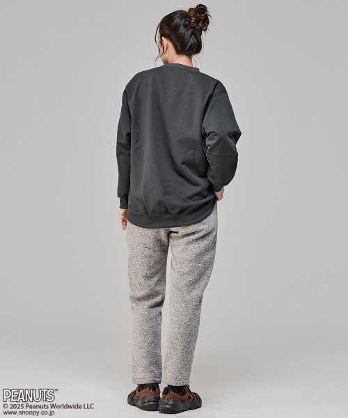 KRIFF MAYER Lady's Collection（クリフメイヤーレディースコレクション）の「サガラ刺繍スヌーピー裏起毛スウェット（スウェット・レディース・チャコール/パープル/レッド/カラフル/ナチュラル・MEDIUM/LARGE）」の11枚目の写真