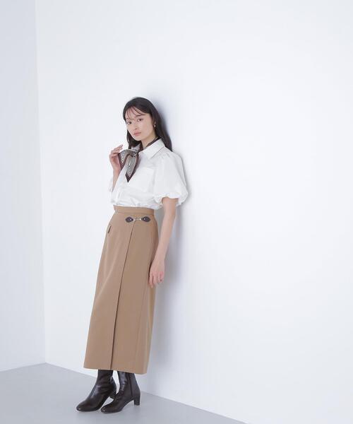 NATURAL BEAUTY BASIC(ナチュラルビューティーベーシック)の「◇スカーフ付バルーンスリーブシャツ(シャツ/ブラウス・レディース・オフホワイト/ワイン/ネイビー・FREE)」の7枚目の写真