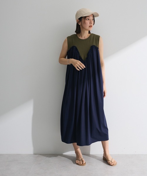 Sugar spoon（シュガースプーン）の「・SUGAR SPOON ギャザーノースリーブワンピ（ワンピース・レディース・カーキ/チャコールグレー/オフホワイト・FREE）」の3枚目の写真