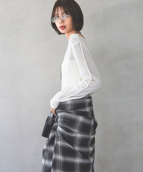 PAGEBOY（ページボーイ）の「アウトシームシアーロングスリーブ（Tシャツ/カットソー・レディース・オフホワイト/グレー/ブラック/マスタード/レッド・FREE）」の19枚目の写真