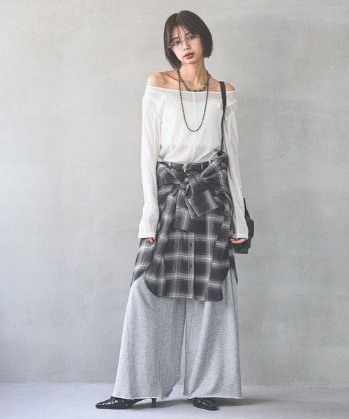 PAGEBOY（ページボーイ）の「アウトシームシアーロングスリーブ（Tシャツ/カットソー・レディース・オフホワイト/グレー/ブラック/マスタード/レッド・FREE）」の15枚目の写真