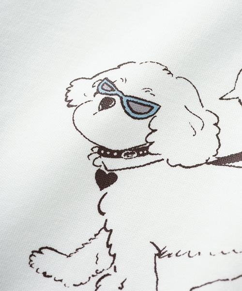 MEDE19F(メデジュウキュウ)の「BRAND NEW MIX STYLE イラストレータートムさんのイラストを使った 大人のクロップドTシャツ〈ホワイト〉(Tシャツ/カットソー・レディース・ホワイト・LL/L/M/S)」の4枚目の写真