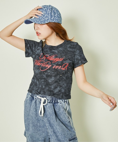 GORGE(ゴージ)の「《スタッズ×ロゴアート》ムラ感Tシャツ/エモ映えモード(Tシャツ/カットソー・レディース・ネイビー/ブラック/ブラウン・F)」の7枚目の写真