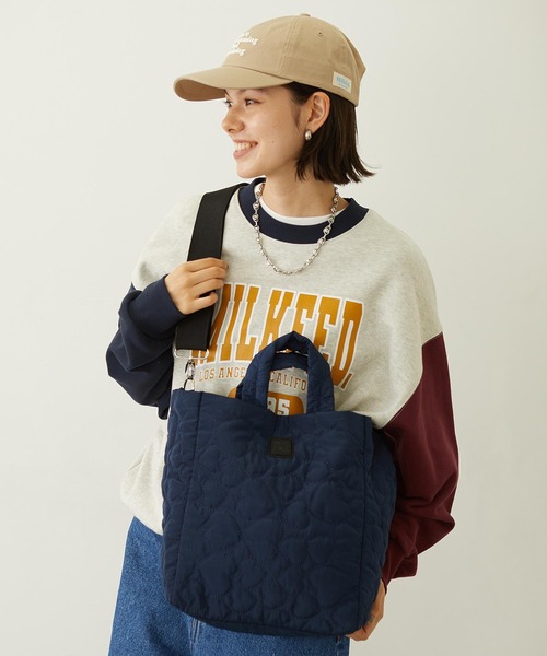 MILKFED.（ミルクフェド）の「HEART QUILTED BAG（ショルダーバッグ・レディース・オフホワイト/ピンク/ネイビー・ONE SIZE）」の6枚目の写真