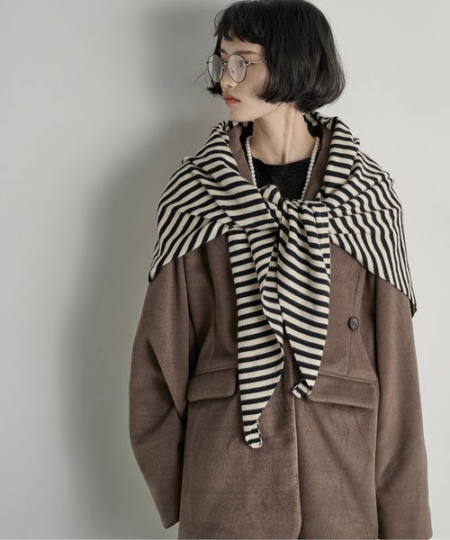 THE YOn（ザヨン）の「ウールトライアングルストール（ストール/ショール・レディース・ブラウン/ベージュ/ブラック/ホワイト×ブラック・FREE）」の9枚目の写真