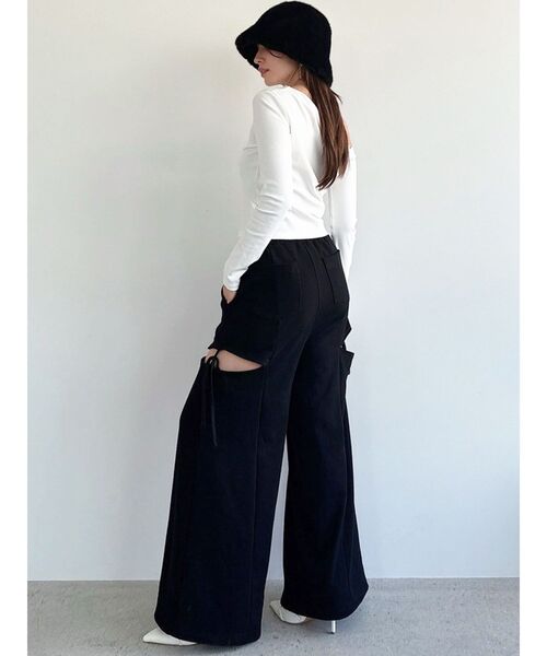 RESEXXY（リゼクシー）の「ワンショルネックTシャツ（Tシャツ/カットソー・レディース・ブラック/ホワイト/ピンク・FREE）」の15枚目の写真