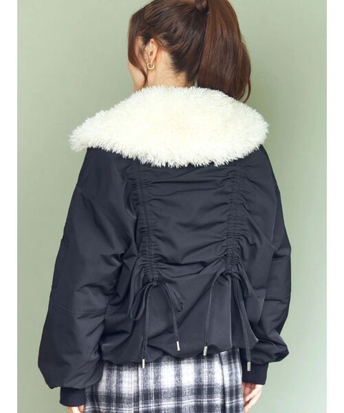 CALNAMUR(カルナムール)の「ファーカラーバルーンブルゾン(ブルゾン・レディース・ベージュ/ブラック/カーキ・FREE)」の20枚目の写真