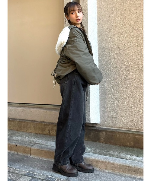 CALNAMUR(カルナムール)の「ファーカラーバルーンブルゾン(ブルゾン・レディース・ベージュ/ブラック/カーキ・FREE)」の7枚目の写真