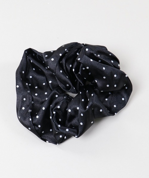 SPINNS（スピンズ）の「サテンシュシュ/ドット/水玉柄/NEO森ガール（シュシュ・レディース・ブラック/アイボリー・ONESIZE）」の13枚目の写真