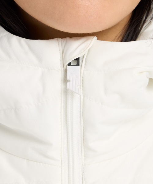 NEW BALANCE（ニューバランス）の「パデッドショートレングスジャケット（ブルゾン・レディース・ブラック/オフホワイト・SMALL/MEDIUM/LARGE/X-LARGE）」の6枚目の写真