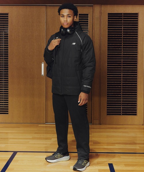 NEW BALANCE（ニューバランス）の「パデッドショートレングスジャケット（ブルゾン・レディース・ブラック/オフホワイト・SMALL/MEDIUM/LARGE/X-LARGE）」の16枚目の写真