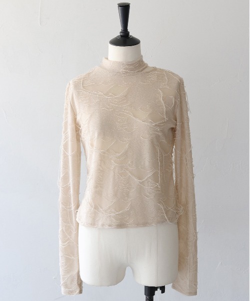 CLEIO（クレイオ）の「【CLEIO】花ジャガードシアートップス FLOWER JACQUARD SHEER TOPS/980-14601（Tシャツ/カットソー・レディース・ブラック/ライトベージュ・FREE）」の15枚目の写真