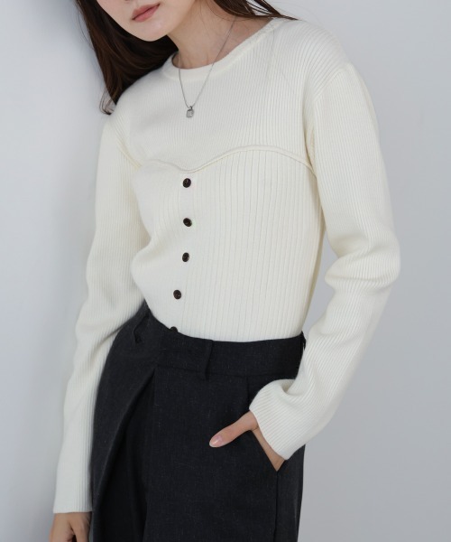 Bab(バブ)の「ビスチェライクニットトップス(ニット/セーター・レディース・レッド/ダークブラウン/アイボリー/杢グレー・FREE)」の22枚目の写真