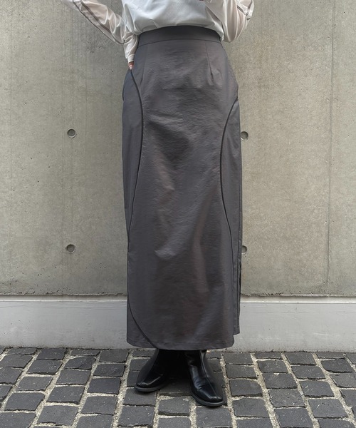 &g'aime(アンジェム)の「【&g'aime】カーブラインシャンブレースカート Curve Line Chambray Skirt(スカート・レディース・チャコールグレー/パープル・FREE)」の4枚目の写真