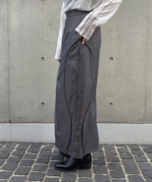 &g'aime(アンジェム)の「【&g'aime】カーブラインシャンブレースカート Curve Line Chambray Skirt(スカート・レディース・チャコールグレー/パープル・FREE)」の9枚目の写真